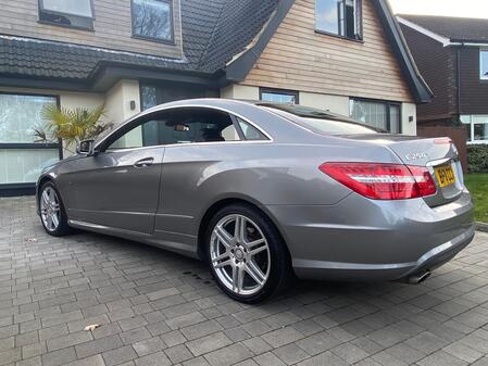 MERCEDES-BENZ E CLASS 2.1 E250 CDI BlueEfficiency Sport 