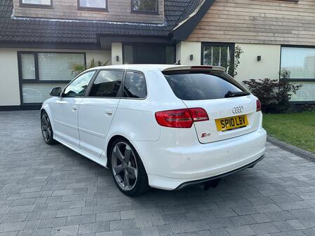 AUDI S3 2.0 TFSI Black Edition 